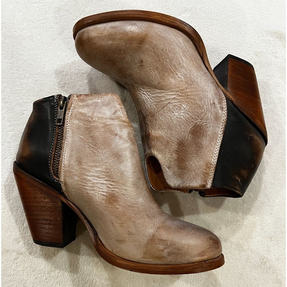 Freebird by Steven Distressed Brown and Black Ankle Boots - Picture 10 of 16